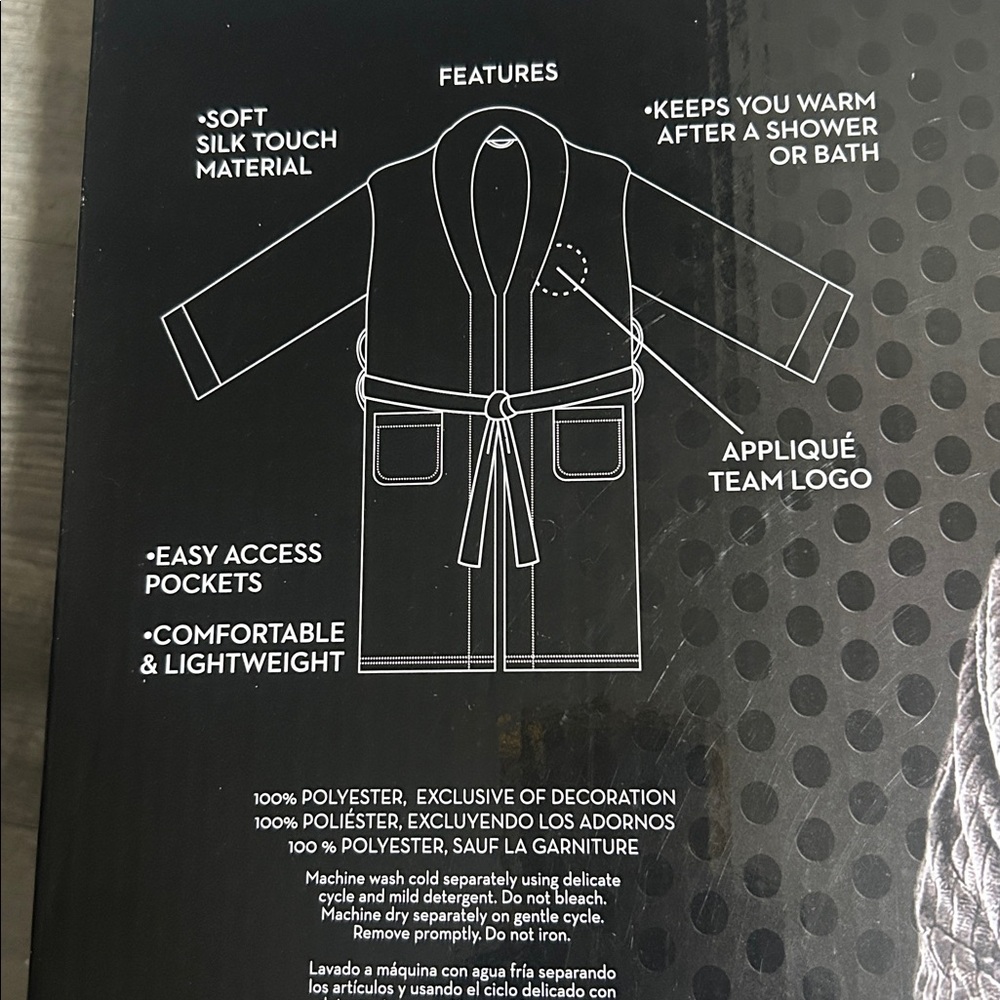 NFL Gray Ribbed Silk Touch Robe “Falcons” NWT - Picture 4 of 4